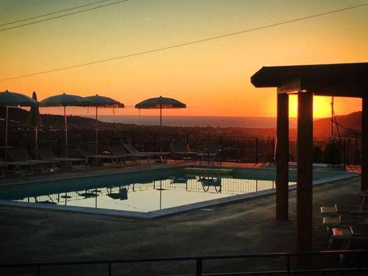 Villaladiva Boutique Glamping Massignano Exterior photo